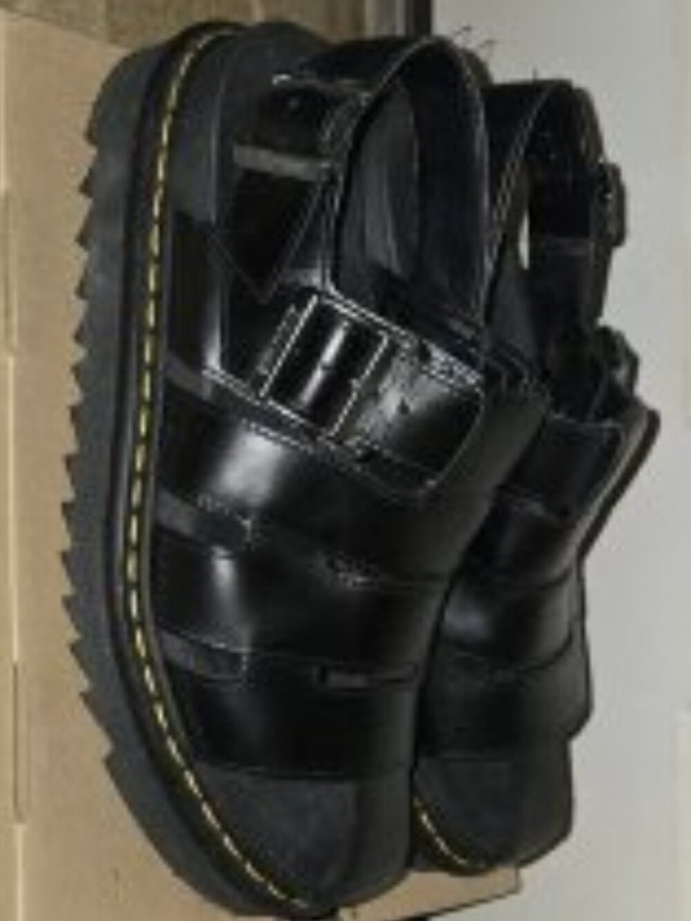 Dr. Martens Dunnet Women's Leather Air Walk Sandals Size 11